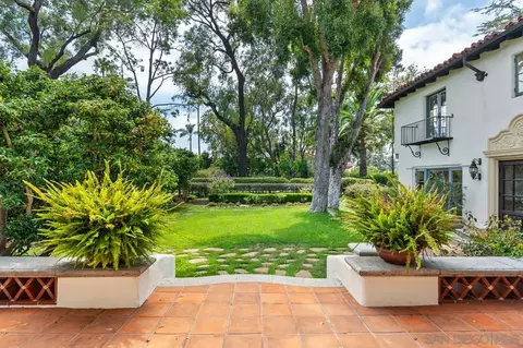 Exterior - 1205 Muirlands Dr, La Jolla, CA 92037 photo 9 of 23