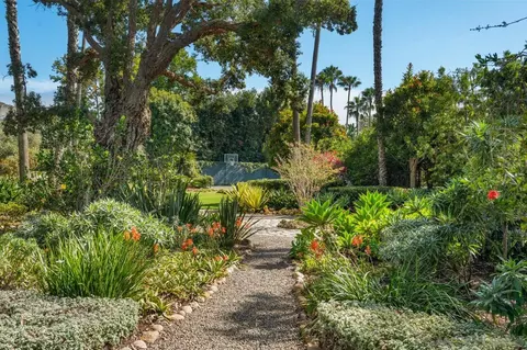 Exterior - 1205 Muirlands Dr, La Jolla, CA 92037 photo 22 of 23