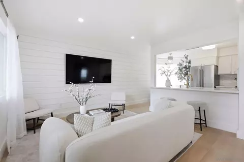 Living - 3932 9th Ave #5, San Diego, CA 92103 photo 3 of 5