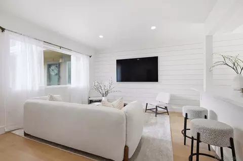 Living - 3932 9th Ave #5, San Diego, CA 92103 photo 4 of 5
