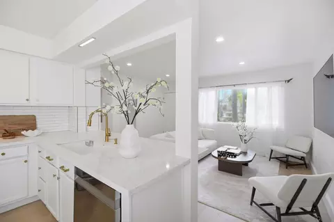 Kitchen - 3932 9th Ave #5, San Diego, CA 92103 photo 6 of 13