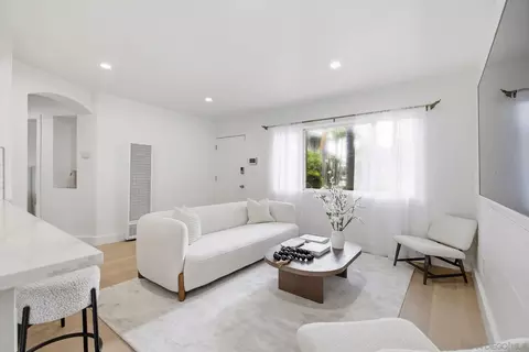 Living - 3932 9th Ave #5, San Diego, CA 92103 photo 2 of 5