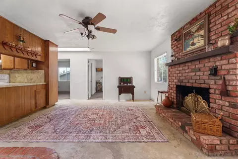 Living - 2906 Lakeview Dr, Julian, CA 92036 photo 7 of 9