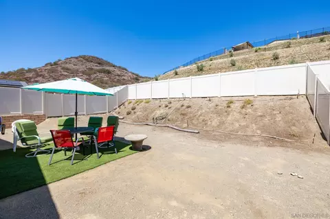 Exterior - 35617 Blue Bretton Dr, Fallbrook, CA 92028 photo 6 of 10