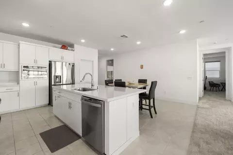Kitchen - 35617 Blue Bretton Dr, Fallbrook, CA 92028 photo 5 of 6