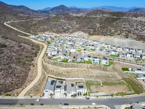 View/Area - 35617 Blue Bretton Dr, Fallbrook, CA 92028 photo 5 of 5