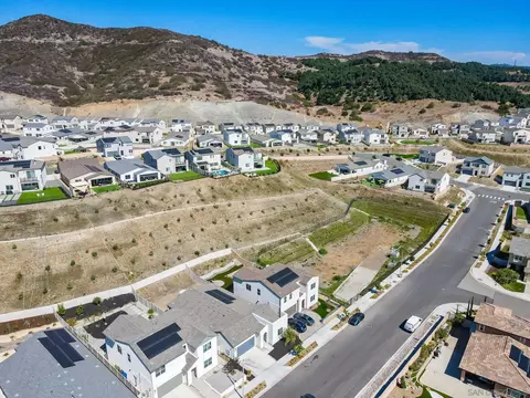 View/Area - 35617 Blue Bretton Dr, Fallbrook, CA 92028 photo 4 of 5