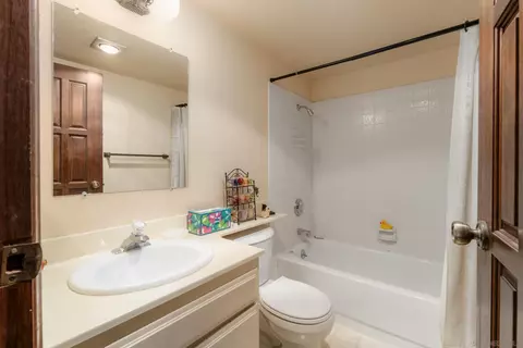 Bath - 5715 Baltimore #34, La Mesa, CA 91942 photo 4 of 4