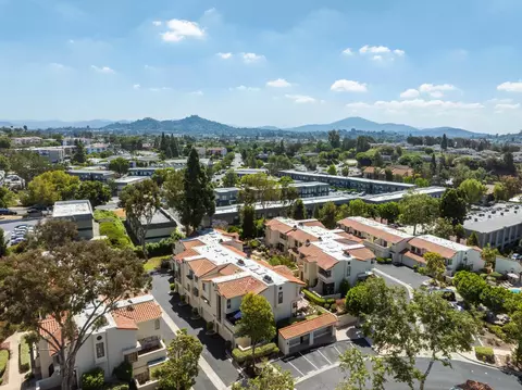 View/Area - 5715 Baltimore #34, La Mesa, CA 91942 photo 5 of 20