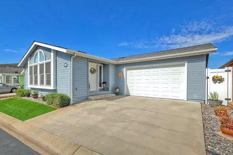 Exterior - 15935 Spring Oaks Rd #30, El Cajon, CA 92021 photo 3 of 7