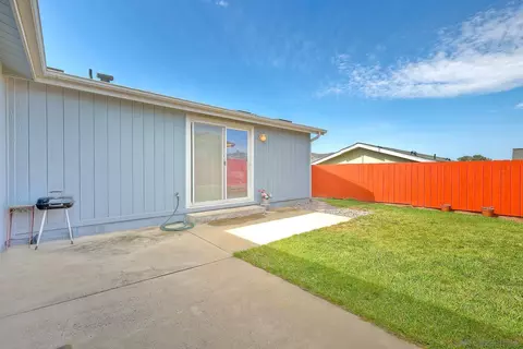Exterior - 15935 Spring Oaks Rd #30, El Cajon, CA 92021 photo 4 of 7