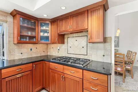 Kitchen - 10035 Verbena Ln, Spring Valley, CA 91977 photo 3 of 6
