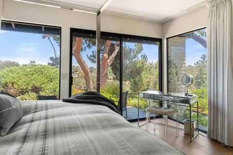 Bedroom - 111 Morro Hills Rd, Fallbrook, CA 92028 photo 4 of 4