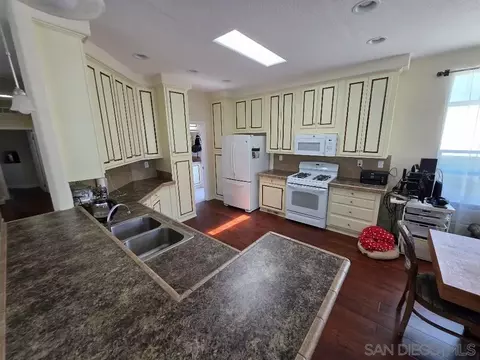Kitchen - 3909 Reche Rd #179, Fallbrook, CA 92028 photo 1 of 1