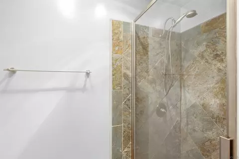 Bath - 730 E Ave, Coronado, CA 92118 photo 2 of 3