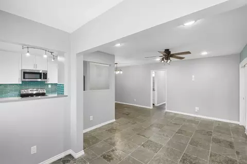 Living - 730 E Ave, Coronado, CA 92118 photo 2 of 3