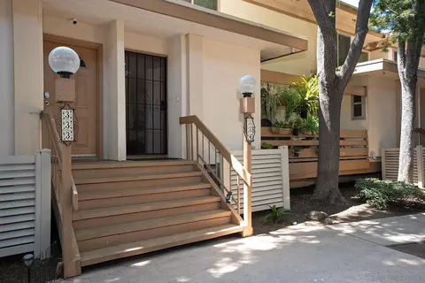 4062 Valeta #334, San Diego, CA 92110