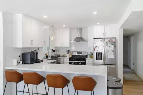 Kitchen - 168 Manton Way, Vista, CA 92084 photo 8 of 8
