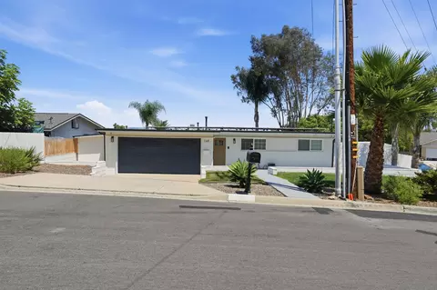 Exterior - 168 Manton Way, Vista, CA 92084 photo 19 of 20