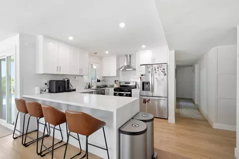 Kitchen - 168 Manton Way, Vista, CA 92084 photo 2 of 8