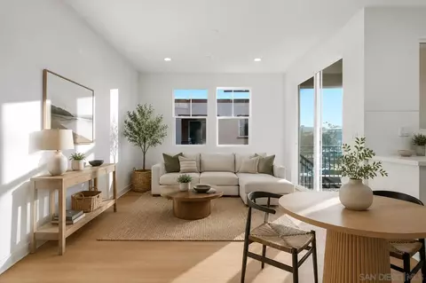 Living - 404 Zoey Ln, Encinitas, CA 92024 photo 1 of 1