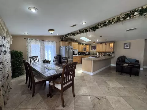 Dining - 540 Willet St, El Cajon, CA 92020 photo 1 of 1