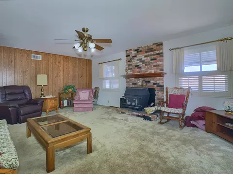 Living - 6345 Primrose, La Mesa, CA 91942 photo 4 of 5