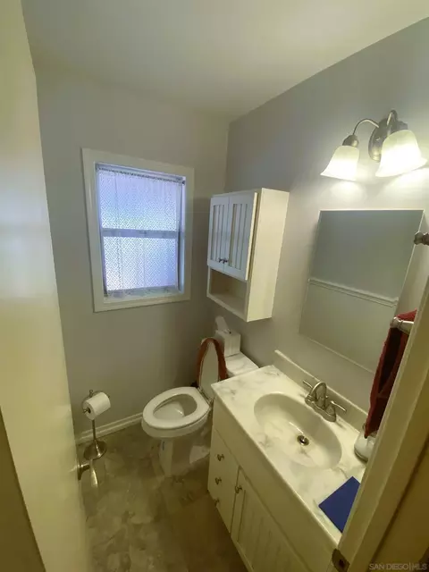 Bath - 4618 Dana Dr, La Mesa, CA 91942 photo 3 of 3