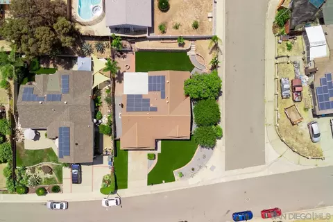 View/Area - 520 La Barca St, Spring Valley, CA 91977 photo 1 of 4
