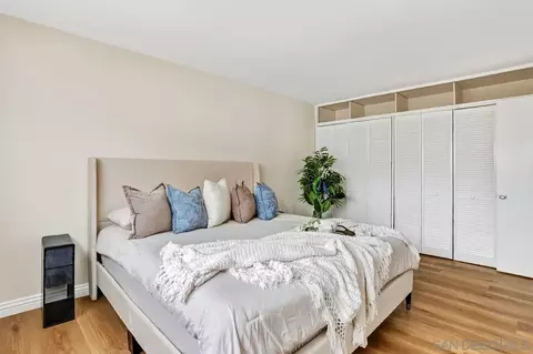 Bedroom - 520 La Barca St, Spring Valley, CA 91977 photo 2 of 5
