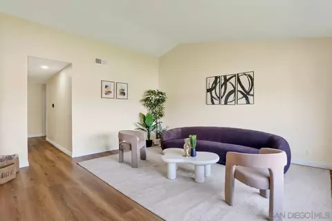 Living - 520 La Barca St, Spring Valley, CA 91977 photo 4 of 5