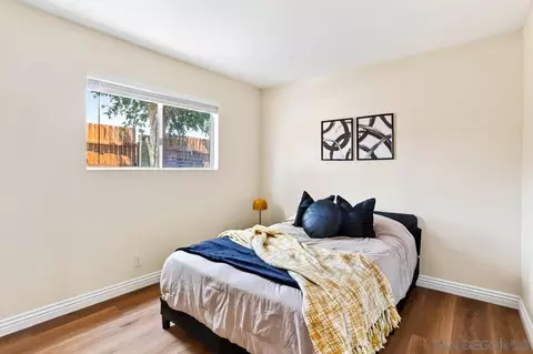 Bedroom - 520 La Barca St, Spring Valley, CA 91977 photo 4 of 5