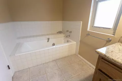 Bath - 1157 Betts St, El Cajon, CA 92020 photo 2 of 7