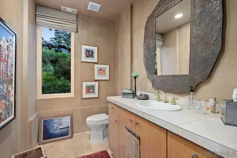Bath - 367 Pine Needles Dr, Del Mar, CA 92014 photo 1 of 5