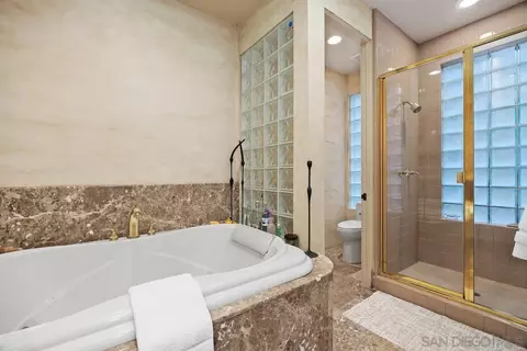Bath - 367 Pine Needles Dr, Del Mar, CA 92014 photo 3 of 5