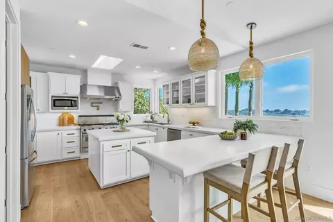 Kitchen - 1809 Ivy, Oceanside, CA 92054 photo 2 of 4