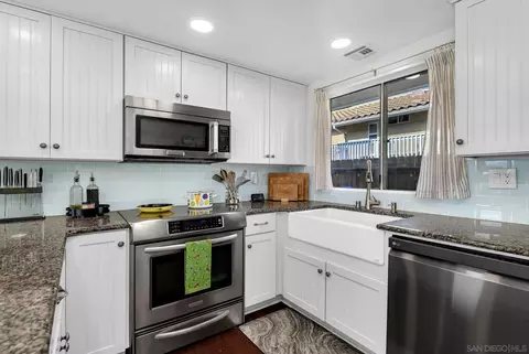 Kitchen - 1352 Palomar, Vista, CA 92084 photo 2 of 4