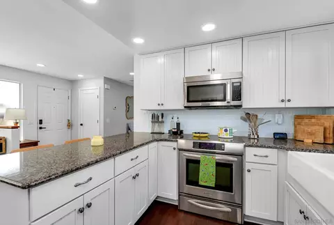 Kitchen - 1352 Palomar, Vista, CA 92084 photo 4 of 4