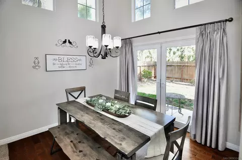 Dining - 5005 Caspian, Oceanside, CA 92057 photo 5 of 6