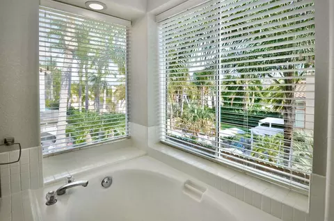Bath - 5005 Caspian, Oceanside, CA 92057 photo 6 of 8