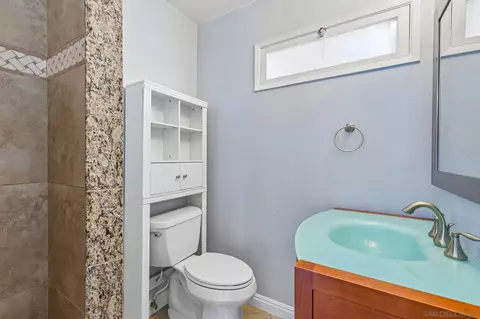 Bath - 9308 Lake Canyon Rd, Santee, CA 92071 photo 2 of 5