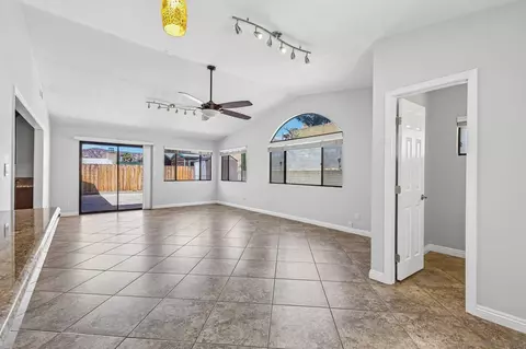 Living - 9308 Lake Canyon Rd, Santee, CA 92071 photo 9 of 10