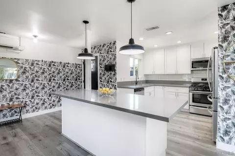 Kitchen - 12904 Julian, Lakeside, CA 92040 photo 2 of 5