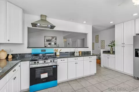 Kitchen - 10313 Amada, Santee, CA 92071 photo 2 of 5