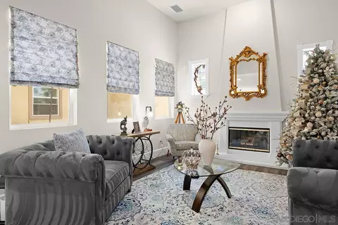 Living - 2340 Douglaston Gln, Escondido, CA 92026 photo 1 of 2