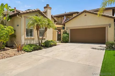 Exterior - 2340 Douglaston Gln, Escondido, CA 92026 photo 12 of 14