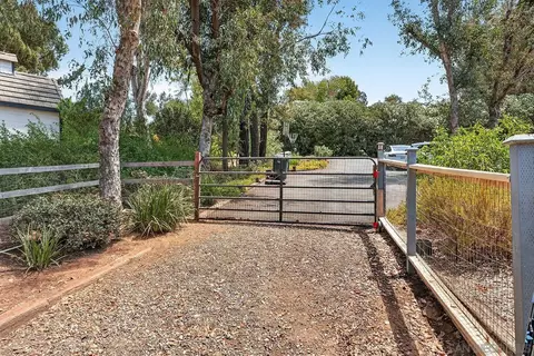 Exterior - 4515 Baja Mission Rd, Fallbrook, CA 92028 photo 19 of 19