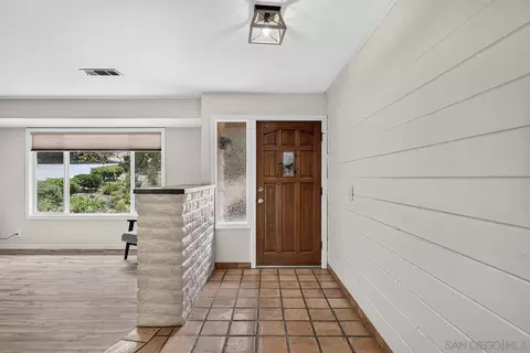 Entry Way - 4515 Baja Mission Rd, Fallbrook, CA 92028 photo 1 of 2