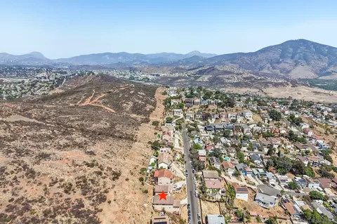 View/Area - 9608 Eucalyptus, Spring Valley, CA 91977 photo 7 of 9