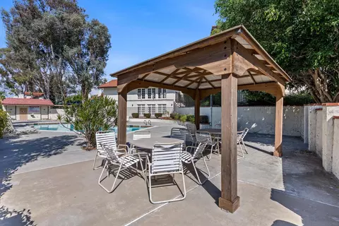 Exterior - 321 Windy Ln, Vista, CA 92083 photo 8 of 8